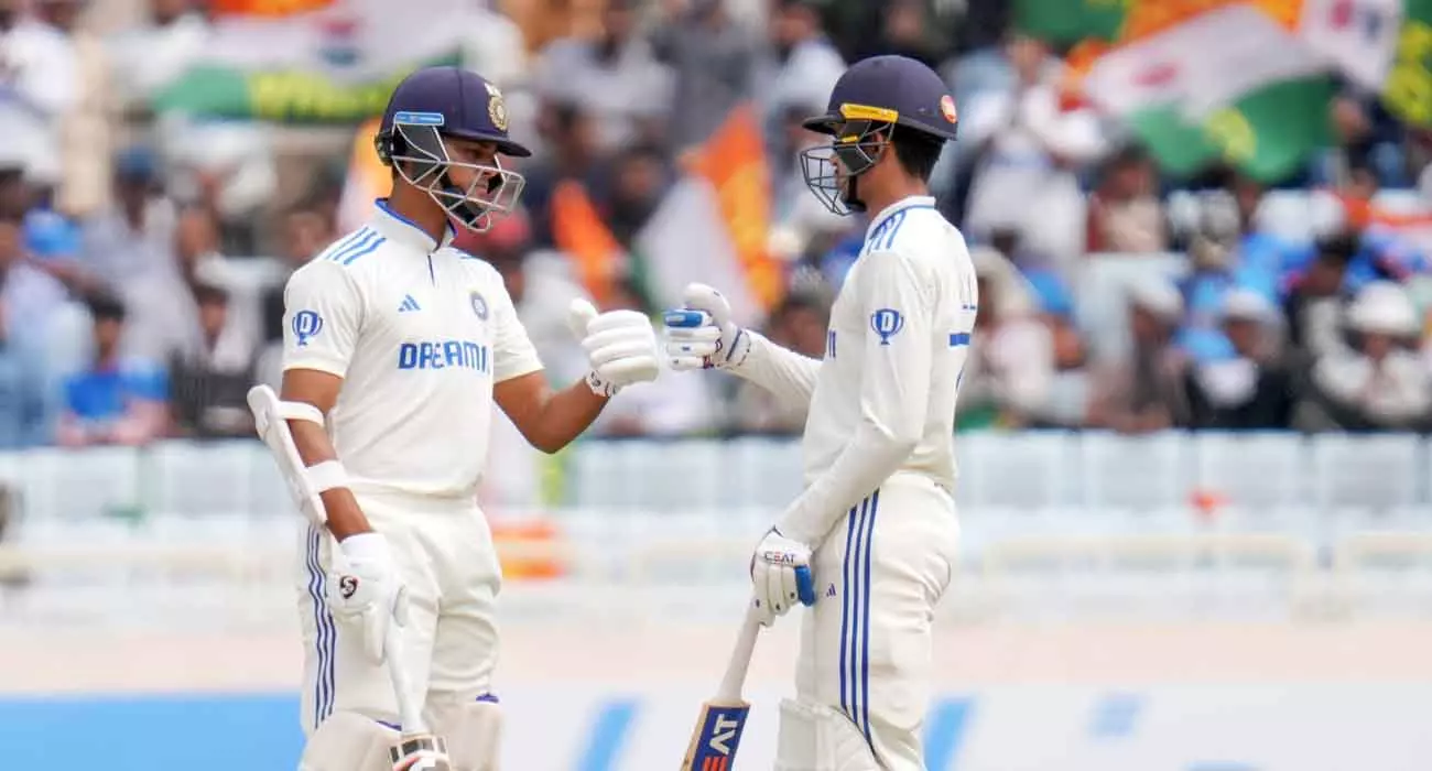 കറക്കി വീഴ്ത്തി ഇംഗ്ലണ്ട്; റാഞ്ചി ടെസ്റ്റിൽ ഇന്ത്യക്ക് ബാറ്റിങ് തകർച്ച