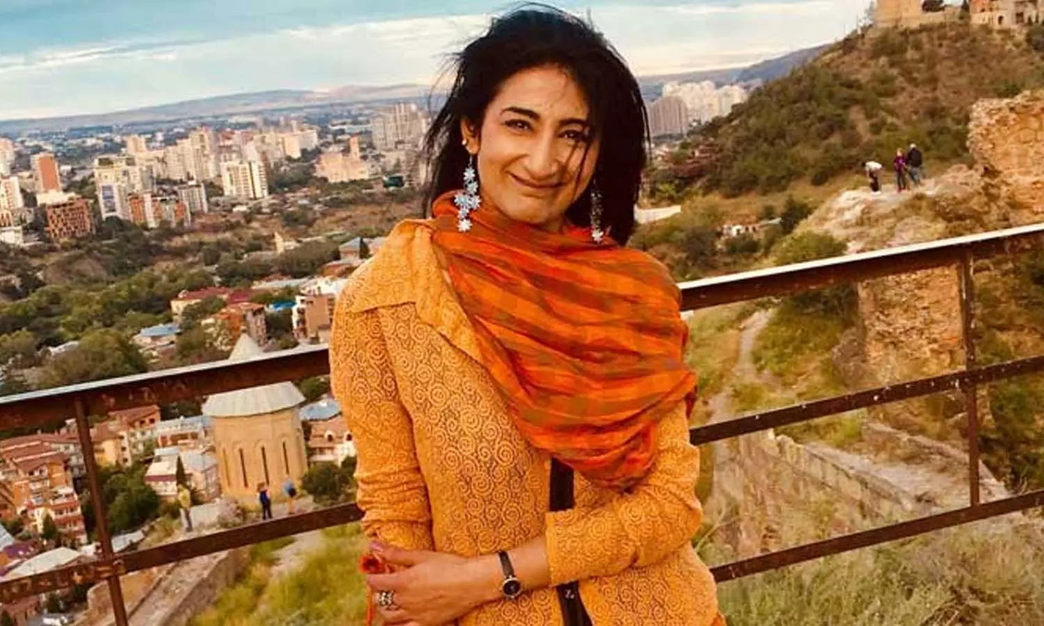 എഴുത്തുകാരി നിതാഷ കൗളിനെ ബെംഗളൂരു വിമാനത്താവളത്തിൽ മണിക്കൂറുകളോളം തടഞ്ഞുവച്ചു; ലണ്ടനിലേക്ക് തിരിച്ചയച്ചു എഴുത്തുകാരി നിതാഷ കൗളിനെ ബെംഗളൂരു വിമാനത്താവളത്തിൽ മണിക്കൂറുകളോളം തടഞ്ഞുവച്ചു; ലണ്ടനിലേക്ക് തിരിച്ചയച്ചു