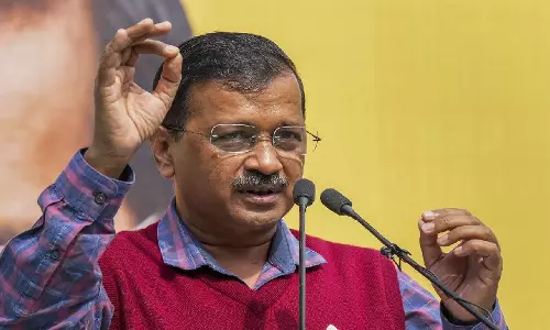 ഡല്ഹിയില് ഭരണം നടത്തുന്നതിന് നൊബേല് സമ്മാനം തരണം- അരവിന്ദ് കെജ്രിവാള് ഡല്ഹിയില് ഭരണം നടത്തുന്നതിന് നൊബേല് സമ്മാനം തരണം- അരവിന്ദ് കെജ്രിവാള്