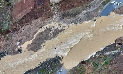 ഒമാനിൽ കനത്തമഴ; ഇബ്രിയിൽ രണ്ട് കുട്ടികൾ മുങ്ങിമരിച്ചു