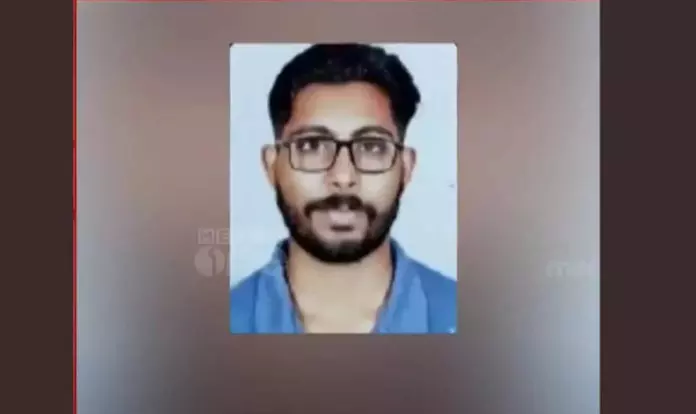 സിദ്ധാർഥിനെ ആക്രമിച്ച വിദ്യാർഥികൾക്ക് മൂന്നുവർഷം പഠനവിലക്ക് സിദ്ധാർഥിനെ ആക്രമിച്ച വിദ്യാർഥികൾക്ക് മൂന്നുവർഷം പഠനവിലക്ക്