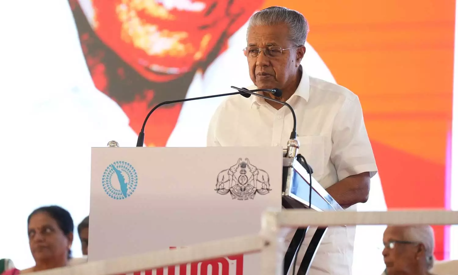 Farmers and Chief Minister Pinarayi Vijayan will have a face-to-face conversation today in Alappuzha district as a continuation of Navakerala Sadass, CM Pinarayi Vijayan face-to-face with farmers at Alappuzha today Farmers and Chief Minister Pinarayi Vijayan will have a face-to-face conversation today in Alappuzha district as a continuation of Navakerala Sadass, CM Pinarayi Vijayan face-to-face with farmers at Alappuzha today