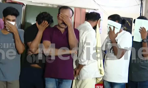 Gang members of notorious gang leader Bhai Nazeer arrested at a spa in Kochi