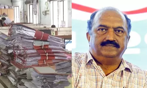 സാമ്പത്തിക പ്രതിസന്ധി; ഒരു ദിവസം പിന്വലിക്കാവുന്ന ശമ്പളത്തിന് പരിധി ആലോചനയില് സാമ്പത്തിക പ്രതിസന്ധി; ഒരു ദിവസം പിന്വലിക്കാവുന്ന ശമ്പളത്തിന് പരിധി ആലോചനയില്