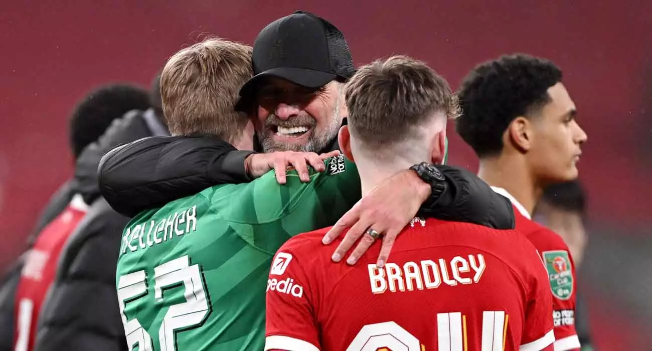 ലിവർപൂളിൽ യുവജനോത്സവം; അത്ഭുതപ്പെടുത്തുന്ന അക്കാദമി താരങ്ങൾ ലിവർപൂളിൽ യുവജനോത്സവം; അത്ഭുതപ്പെടുത്തുന്ന അക്കാദമി താരങ്ങൾ