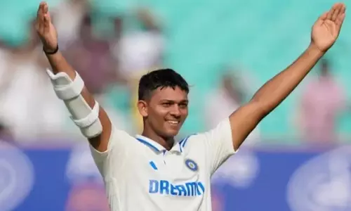 ഐസിസി ടെസ്റ്റ് റാങ്കിങിൽ വീണ്ടും നേട്ടം കൊയ്ത് ജയ്‌സ്വാൾ; ഒന്നാം സ്ഥാനം നിലനിർത്തി ബുംറ