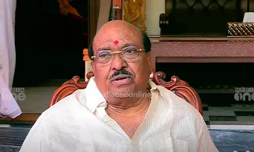 പത്മജ കാണിച്ചത് പാരമ്പര്യ സ്വഭാവം; ബി.ജെ.പിക്ക് മെമ്പർഷിപ്പ് തുക കിട്ടുമെന്നല്ലാതെ ഗുണമില്ലെന്ന് വെള്ളാപ്പള്ളി നടേശൻ പത്മജ കാണിച്ചത് പാരമ്പര്യ സ്വഭാവം; ബി.ജെ.പിക്ക് മെമ്പർഷിപ്പ് തുക കിട്ടുമെന്നല്ലാതെ ഗുണമില്ലെന്ന് വെള്ളാപ്പള്ളി നടേശൻ