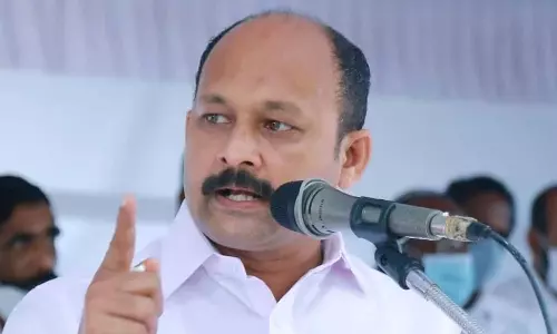 കള്ളക്കേസെടുത്ത് പീഡിപ്പിക്കുന്നു; പൊലീസിനെതിരെ മുഹമ്മദ് ഷിയാസ് വീണ്ടും ഹൈക്കോടതിയിൽ