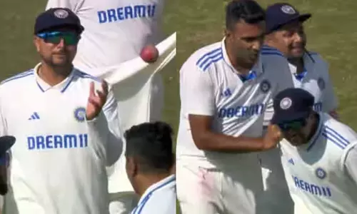 നിങ്ങളാണ് ഹീറോ, മുന്നിൽ നടക്കൂ, അശ്വിനോട് കുൽദീപ്; നിരസിച്ച കുൽദീപിന് പന്തു തിരികെ നൽകി താരം- വീഡിയോ