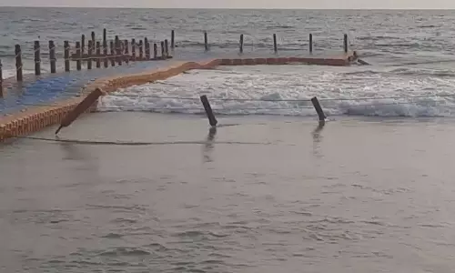 Varkala Floating Bridge, Floating Bridge Accident, tourism department,latest malayalam news,ഫ്ളോട്ടിങ് ബ്രിഡ്ജ് അപകടം,വര്‍ക്കല,