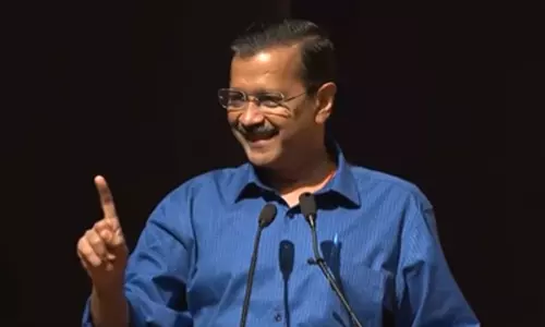 ഭർത്താവ് മോദിയുടെ പേര് പറഞ്ഞുനടന്നാൽ, അത്താഴം കൊടുക്കരുത്; വനിതാ വോട്ടർമാരോട് കെജ്‌രിവാൾ