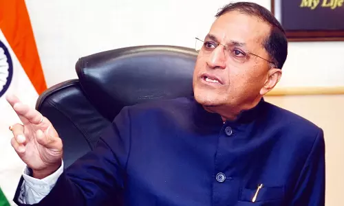 രാജിക്കത്ത് മുഖ്യ തെര. കമ്മിഷണർക്ക് സിസി വച്ചില്ല; അപ്രതീക്ഷിത നീക്കവുമായി അരുൺ ഗോയൽ