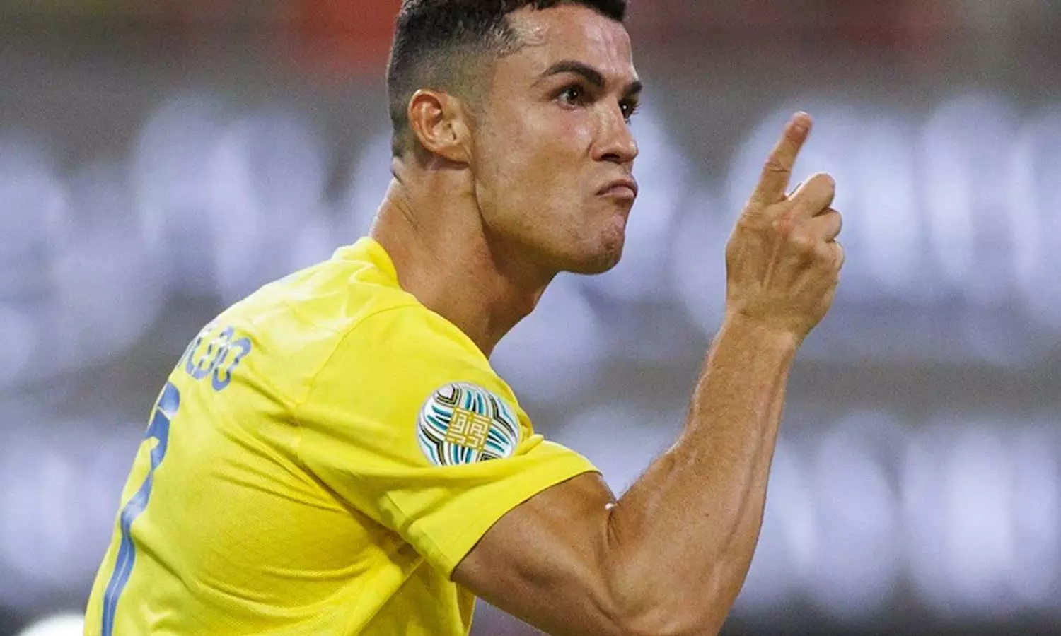 യൂറോപ്പില്‍ ഇതൊക്കെ സര്‍വ്വ സാധാരണം; അശ്ലീല ആംഗ്യത്തില്‍ പ്രതികരണവുമായി ക്രിസ്റ്റ്യാനോ