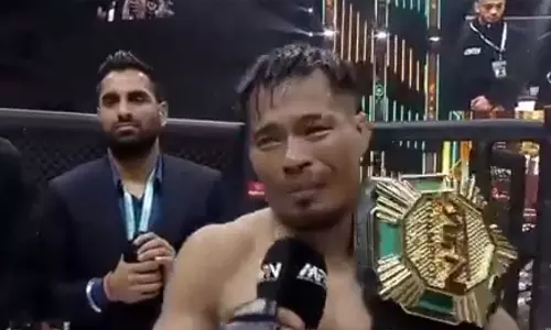 ദയവായി മണിപ്പൂർ സന്ദർശിക്കൂ; ഇടിക്കൂട്ടിൽ നിന്നും പ്രധാനമന്ത്രിക്കൊരു സന്ദേശം