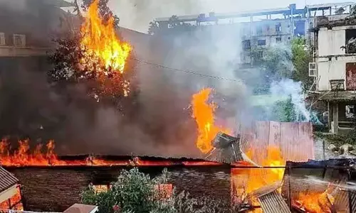 മണിപ്പൂർ സംഘർഷത്തിൽ റിപ്പോർട്ട് തേടി സുപ്രിംകോടതി