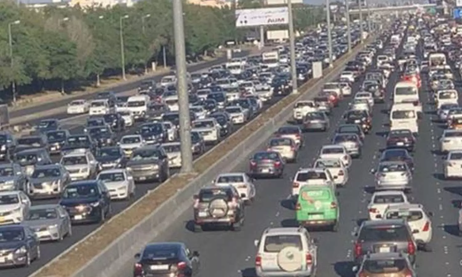 റമദാന്‍ ആരംഭിച്ചതോടെ  കുവൈത്തില്‍ ഗതാഗത തിരക്ക് വര്‍ദ്ധിക്കുന്നു