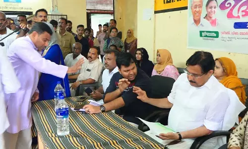 മന്ത്രി വി.അബ്ദുറഹ്മാൻ പങ്കെടുത്ത ഉദ്ഘാടന ചടങ്ങിൽ വാക്കേറ്റവും കൈയാങ്കളിയും