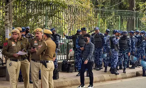 Shaheen Bagh, CAA,security, സി.എ.എ: മുസ്ലിം ഭൂരിപക്ഷ പ്രദേശങ്ങളിൽ രഹസ്യനിരീക്ഷണം ശക്തമാക്കി പോലീസ് Shaheen Bagh, CAA,security, സി.എ.എ: മുസ്ലിം ഭൂരിപക്ഷ പ്രദേശങ്ങളിൽ രഹസ്യനിരീക്ഷണം ശക്തമാക്കി പോലീസ്