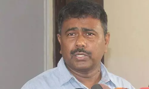 അസം എം.പി അബ്ദുൽ ഖാലിഖ് കോൺഗ്രസ് വിട്ടു; തൃണമൂലിലേക്കെന്ന് സൂചന