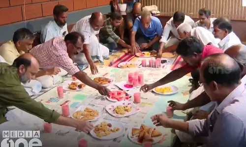 ഇസ്ലാമോഫോബിയ വിരുദ്ധ ദിനത്തില് നോമ്പെടുത്തും ഇഫ്താർ സംഘടിപ്പിച്ചും ഐക്യദാർഢ്യം ഇസ്ലാമോഫോബിയ വിരുദ്ധ ദിനത്തില് നോമ്പെടുത്തും ഇഫ്താർ സംഘടിപ്പിച്ചും ഐക്യദാർഢ്യം