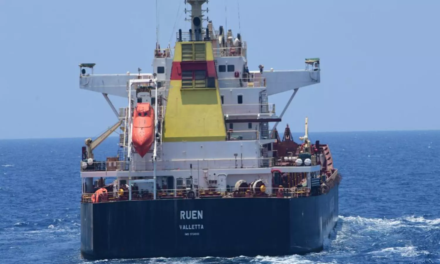 bulk cargo vessel Ruen bulk cargo vessel Ruen