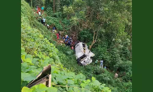 three people including a child died in accident