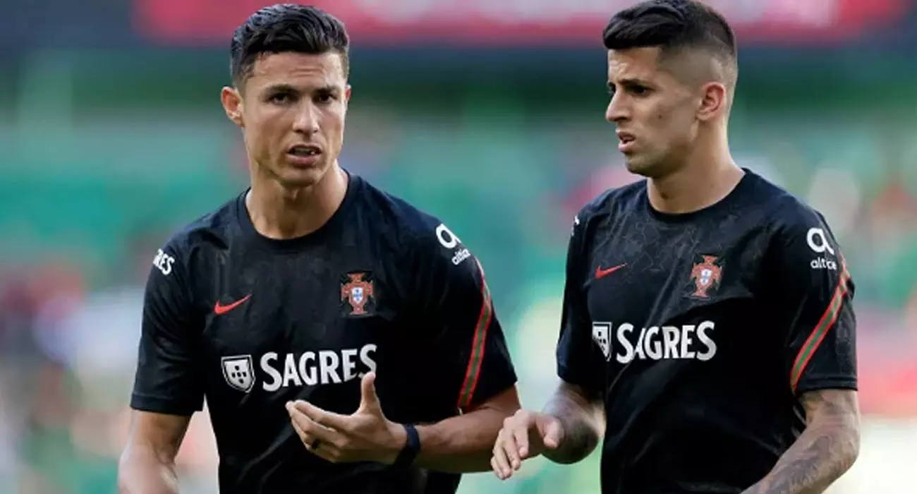 പോർച്ചുഗൽ ടീം ഒരു താരത്തെ ആശ്രയിച്ചല്ല നിലനിൽക്കുന്നത്; ക്രിസ്റ്റ്യാനോയെ ഉന്നമിട്ട് സഹതാരം ജാവോ കാൻസെലോ