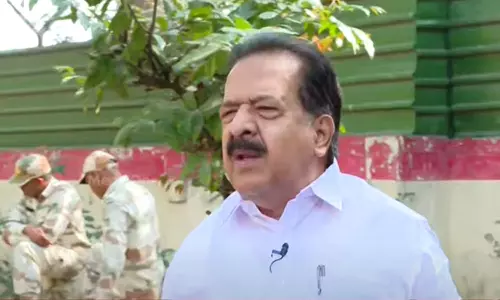 ഇ.പി ജയരാജൻ പണിയെടുക്കുന്നത് ബി.ജെ.പിക്ക് വേണ്ടി: രമേശ് ചെന്നിത്തല