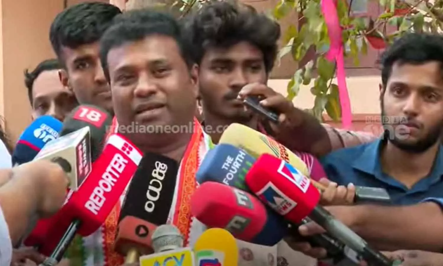 RLV Ramakrishnan about suresh gopi RLV Ramakrishnan about suresh gopi