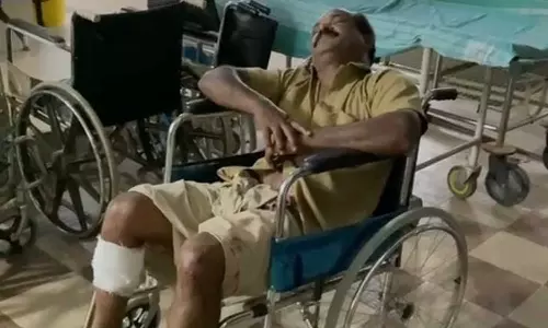 കട്ടപ്പനയിൽ നടുറോഡിൽ ഓട്ടോഡ്രൈവർക്ക് ക്രൂരമർദനം