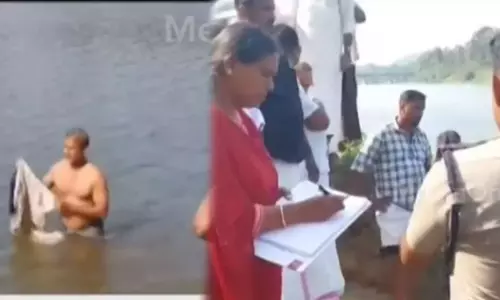 crime branch will investigate the incident where the student was found dead in Chaliyar