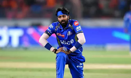 ബുംറയെ ഒളിപ്പിച്ചു വച്ചതാണോ? ഹര്ദിക് പാണ്ഡ്യയുടെ ക്യാപ്റ്റന്സിക്ക് രൂക്ഷ വിമര്ശനം ബുംറയെ ഒളിപ്പിച്ചു വച്ചതാണോ? ഹര്ദിക് പാണ്ഡ്യയുടെ ക്യാപ്റ്റന്സിക്ക് രൂക്ഷ വിമര്ശനം