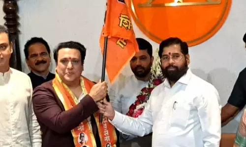 ബോളിവുഡ് താരം ഗോവിന്ദ വീണ്ടും രാഷ്ട്രീയത്തില്‍; ഷിൻഡെ ശിവസേനയില്‍ ചേർന്നു