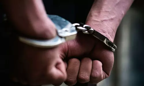 തിരുവനന്തപുരത്ത് യുവാവിനെ വെട്ടിക്കൊലപ്പെടുത്തിയ കേസിൽ  നാലുപേർ പിടിയിൽ