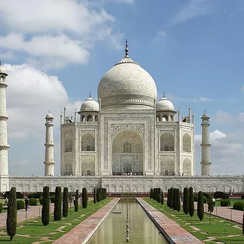 Fresh petition filed in court to declare Taj Mahal as Shiva temple