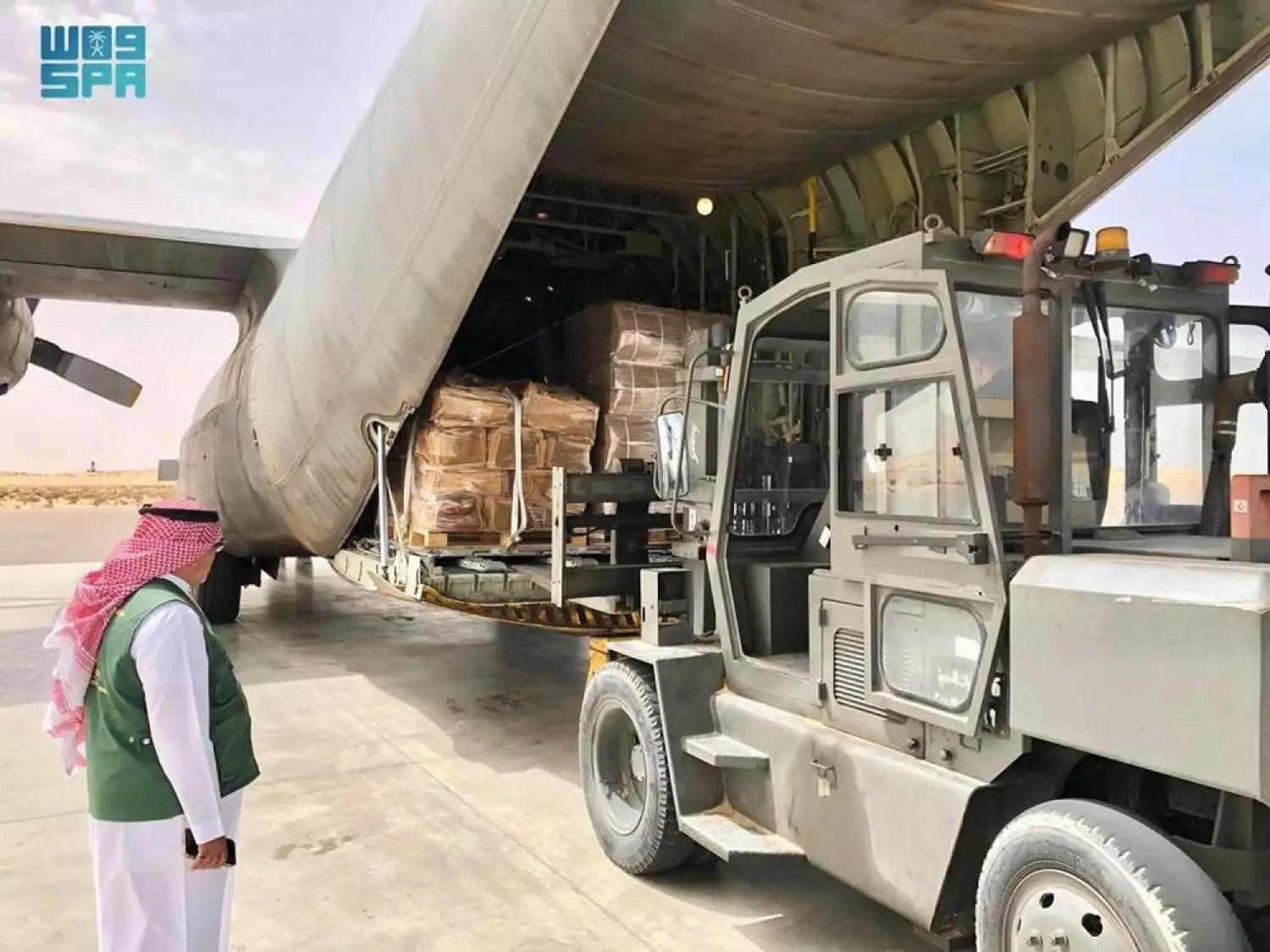 Saudi Arabia Continues Support for Palestine in Times of Crisis: King Salman Relief Planes Deliver Vital Shelter Items Saudi Arabia Continues Support for Palestine in Times of Crisis: King Salman Relief Planes Deliver Vital Shelter Items