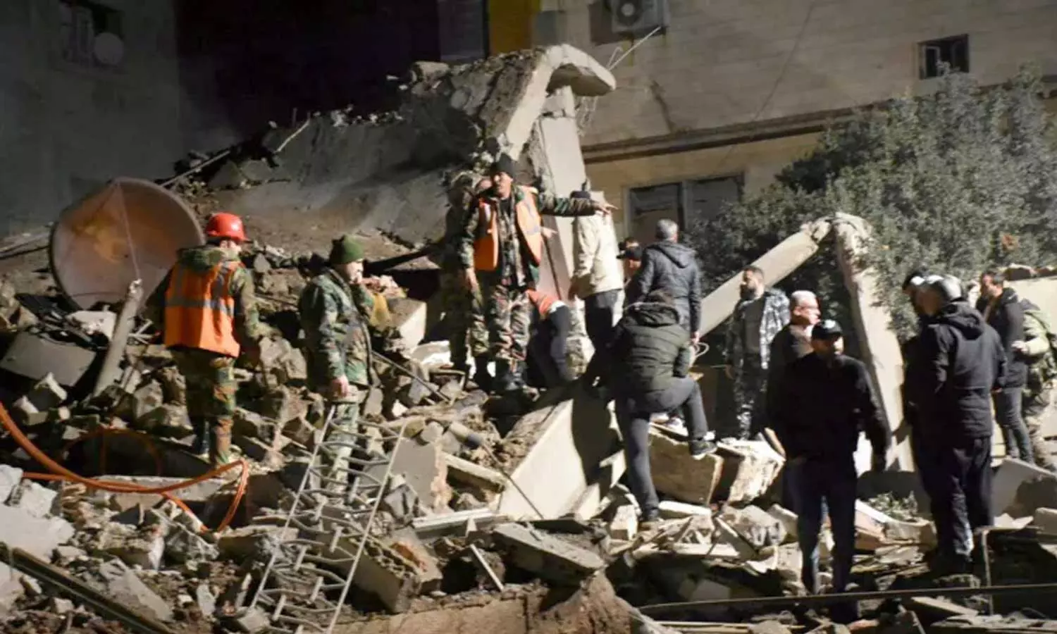 More than 40 people killed in Israeli strikes on Syria