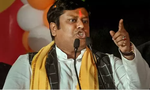 ഇ.ഡി കസ്റ്റഡിയിലെടുക്കും   തൃണമുൽ നേതാവിന് ഭീഷണിയുമായി   ബി.ജെ.പി സംസ്ഥാനധ്യക്ഷൻ