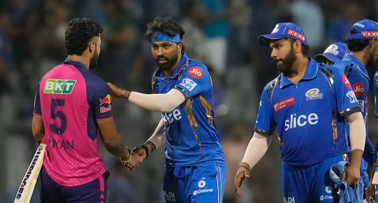 പ്രതീക്ഷ കൈവിടില്ല,പോരാട്ടം തുടരും; മുംബൈ ഇന്ത്യൻസ് ശക്തമായി തിരിച്ചുവരുമെന്ന് ഹാർദിക്