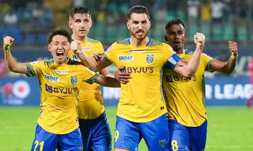 ഇനി കളിമാറും; പ്ലേഓഫ് ഉറപ്പിച്ച് ബ്ലാസ്റ്റേഴ്‌സ്,തുടർച്ചയായി മൂന്നാം സീസണിലും നേട്ടം