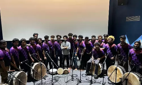 തിയേറ്ററുകള്‍ ഇളക്കി മറിക്കാന്‍ മമ്മൂട്ടി ചിത്രം ടര്‍ബോ; ബിജിഎമ്മിന്റെ പണി തുടങ്ങി ക്രിസ്റ്റോയും ഗ്യാങ്ങും