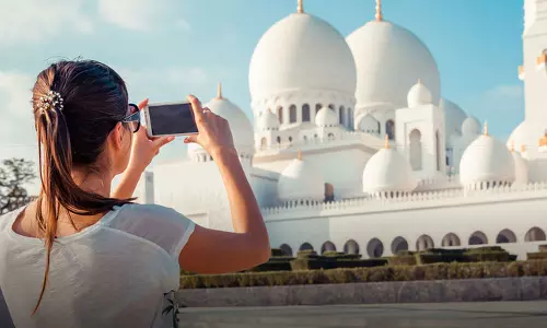 അബൂദബി ടൂറിസം മേഖലയിൽ കൂടുതൽ തൊഴിലവസരങ്ങൾ സൃഷ്ടിക്കാൻ പദ്ധതി