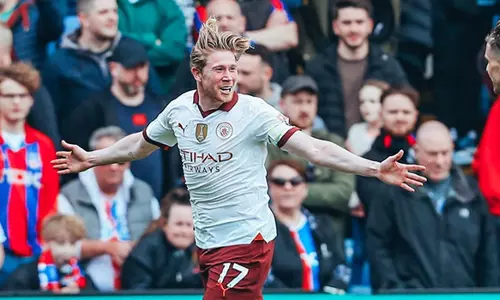 ഇരട്ടഗോളും അസിസ്റ്റുമായി ഡിബ്രുയിനെ; പാലസ് കോട്ട തകർത്ത് സിറ്റി തേരോട്ടം