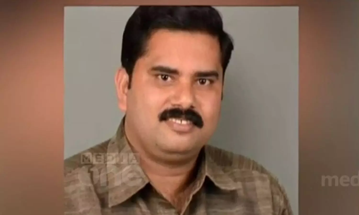 സജി മഞ്ഞക്കടമ്പലിന് പിന്നാലെ ജോസഫ് ഗ്രൂപ്പിൽ വീണ്ടും രാജി; സംസ്ഥാന ജനറൽ സെക്രട്ടറി പ്രസാദ് ഉരുളികുന്നം പാർട്ടി വിട്ടു