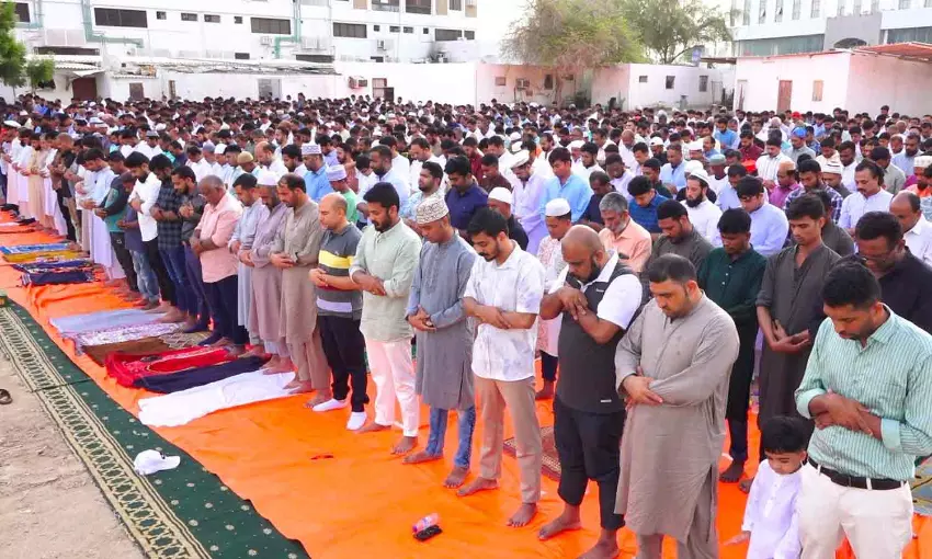 ഒമാനിലെ പെരുന്നാൾ നമസ്കാരങ്ങളും ഈദ് ഗാഹുകളും ഒമാനിലെ പെരുന്നാൾ നമസ്കാരങ്ങളും ഈദ് ഗാഹുകളും