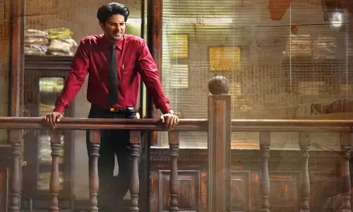 Lucky Baskhar teaser