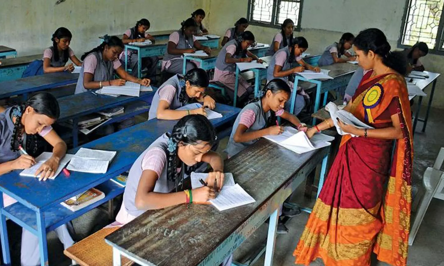 ഹയർ സെക്കൻഡറി അധ്യാപക സ്ഥലംമാറ്റ പട്ടിക റദ്ദാക്കി   അഡ്മിനിസ്‌ട്രേറ്റീവ് ട്രൈബ്യൂണൽ