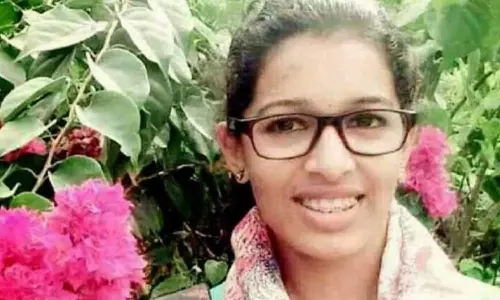 ‘ജെസ്ന ജീവിച്ചിരിപ്പില്ല’ വെളിപ്പെടുത്തലുമായി പിതാവ് ‘ജെസ്ന ജീവിച്ചിരിപ്പില്ല’ വെളിപ്പെടുത്തലുമായി പിതാവ്