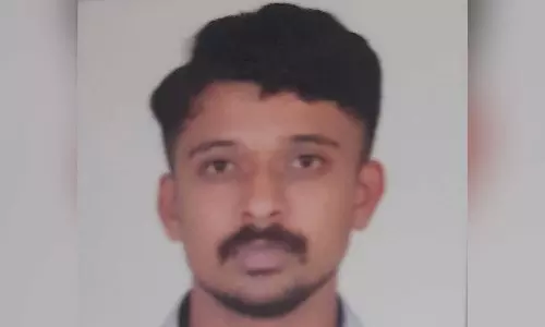 ‘താൻ സുരക്ഷിതൻ ആണെന്ന് ധനേഷ്’ ഇറാൻ പിടിച്ചെടുത്ത കപ്പലിലെ മലയാളി കുടുംബവുമായി സംസാരിച്ചു