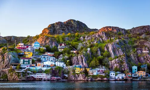 കാലാവസ്ഥ ഇഷ്ടപ്പെടുന്നില്ലെങ്കില്‍ പതിനഞ്ച് മിനിറ്റ് കാത്തിരിക്കുക അപ്പോഴേക്കും അത് മാറിയിരിക്കും